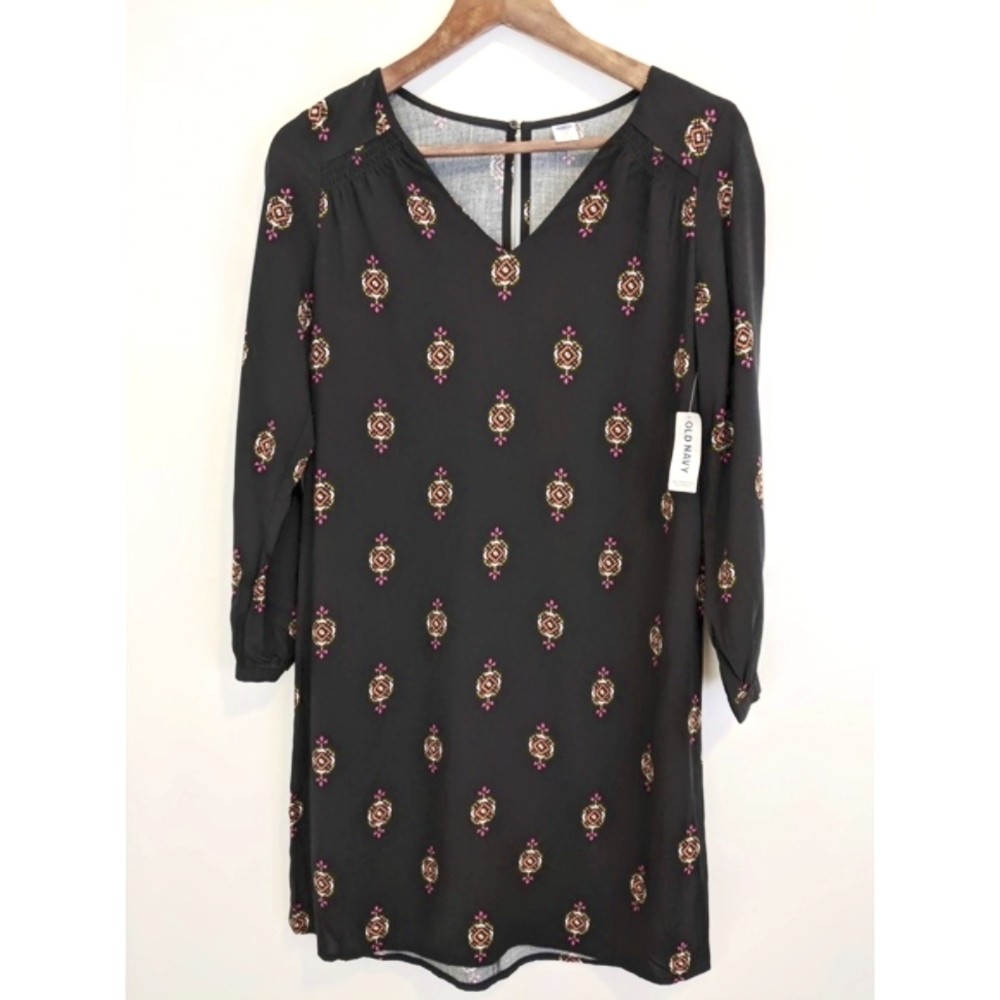 Old Navy Black Printed Shift Dress